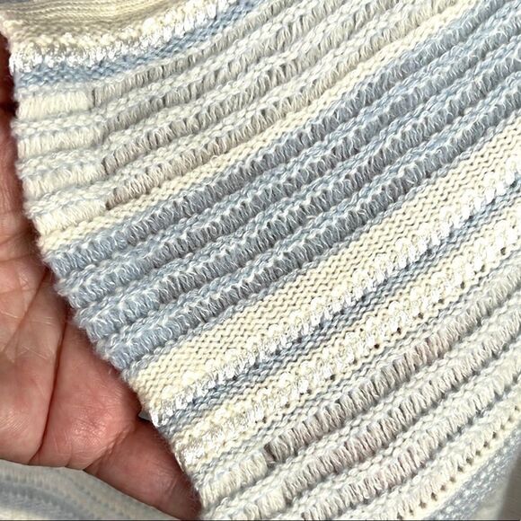 St. John Cashmere Linen Striped V Back Short Sleeves Sweater Top - Picture 7 of 14